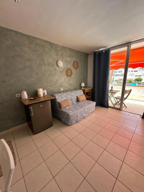 Flat con Piscina in Costa del Silencio - 5 minuti dal mare